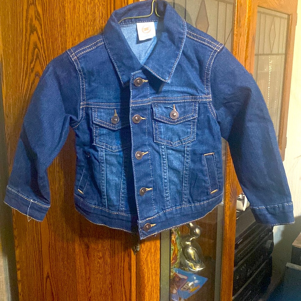 Jean jacket for a girl